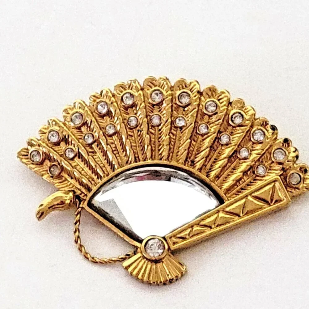 Swarovski Crystal Brooch Pin Gold Tone Feather Fan Signed Vintage